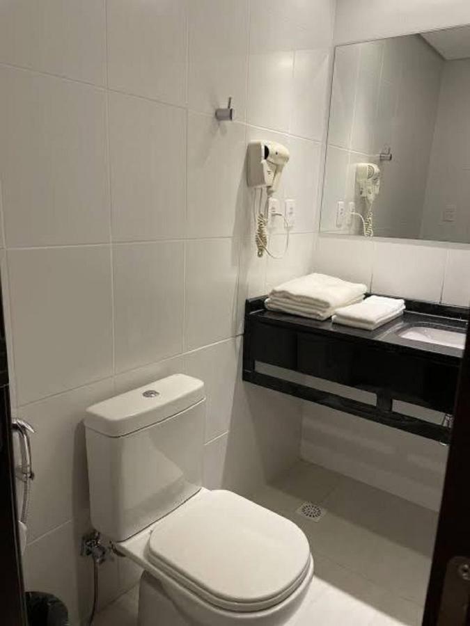 ホテル Ramada By Wyndham Manaus Torres Center エクステリア 写真