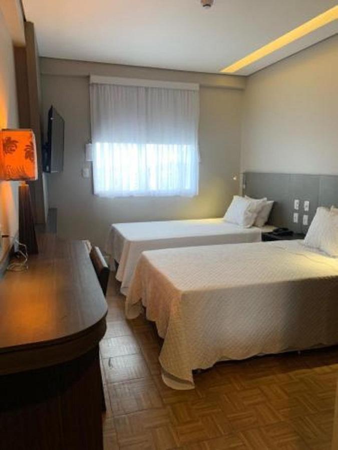 ホテル Ramada By Wyndham Manaus Torres Center エクステリア 写真