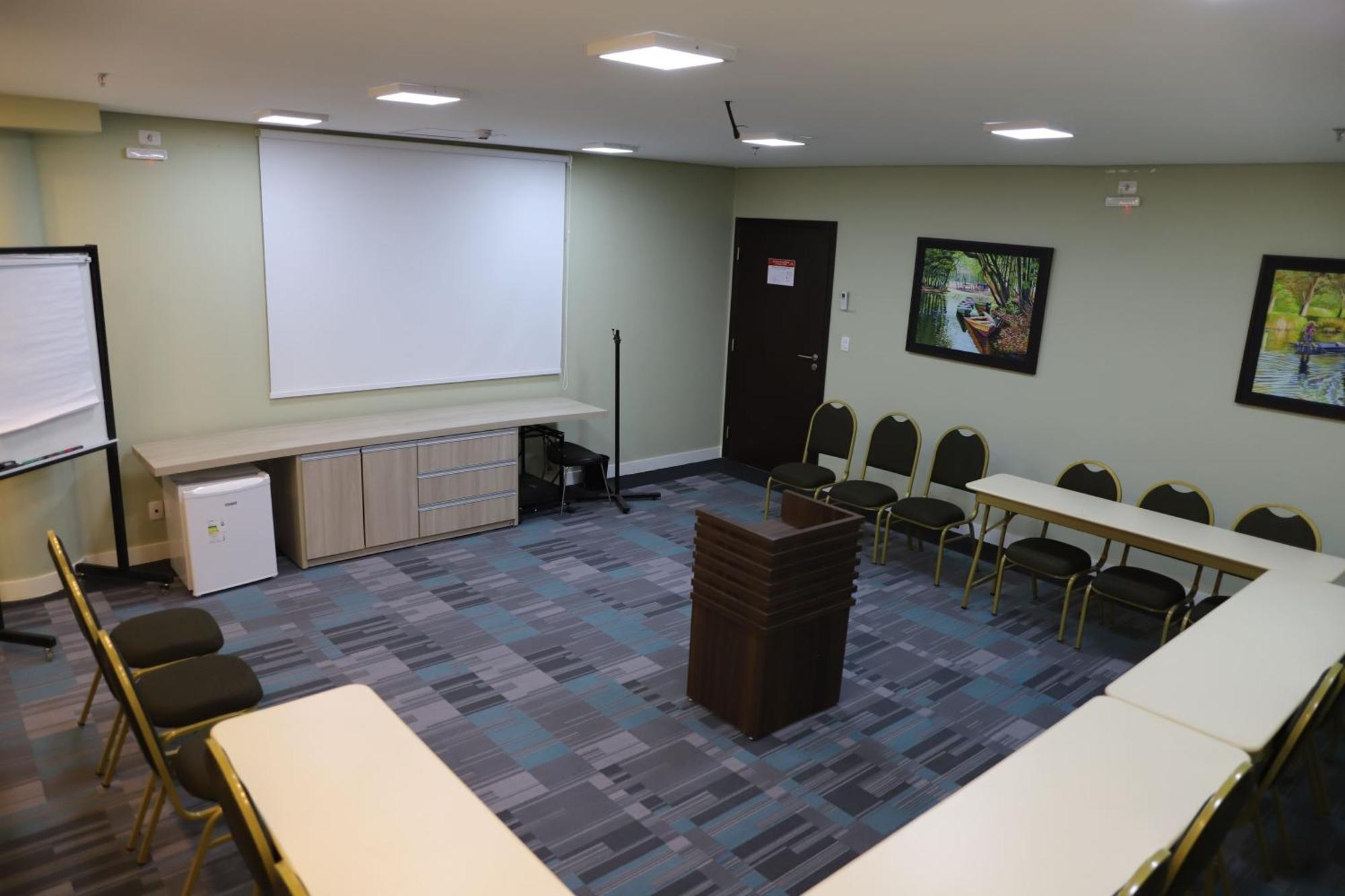 ホテル Ramada By Wyndham Manaus Torres Center エクステリア 写真